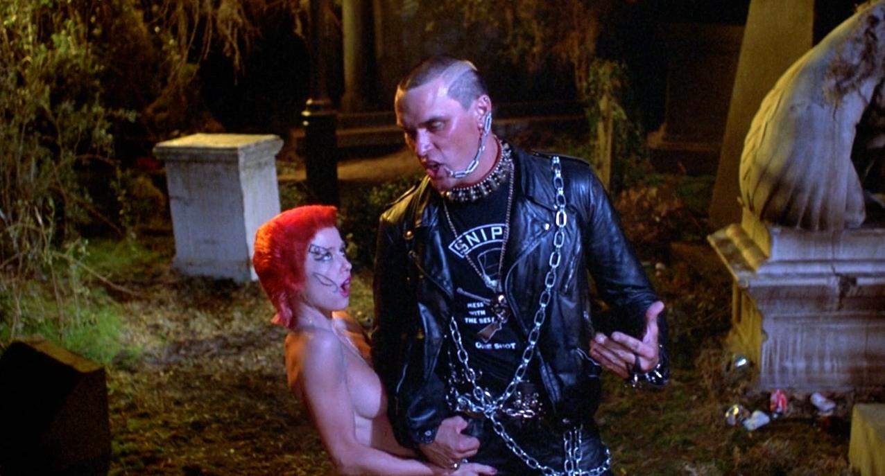 مشاهدة فيلم The Return of the Living Dead 1985 مترجم