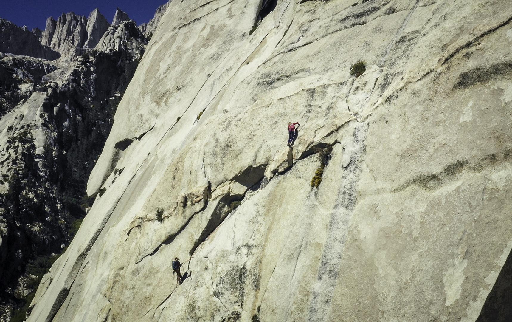 مشاهدة فيلم Gripped Climbing the Killer Pillar 2020 مترجم