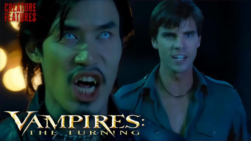 مشاهدة فيلم Vampires: The Turning 2004 مترجم