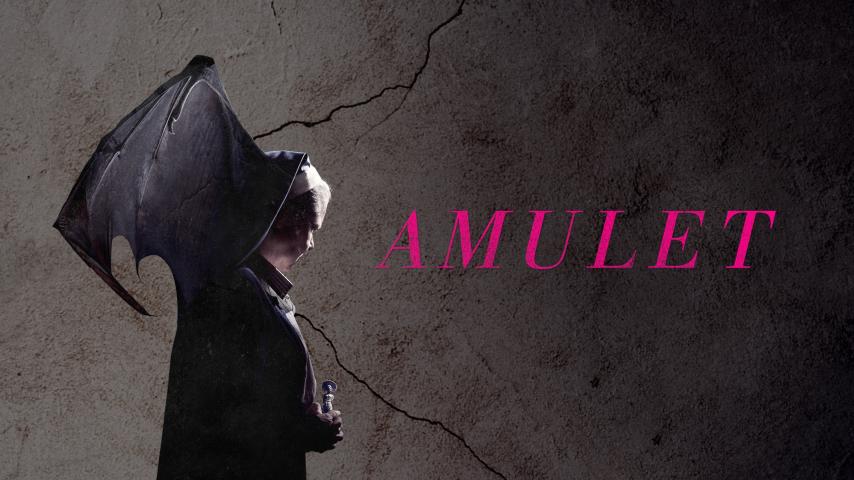 مشاهدة فيلم Amulet 2020 مترجم