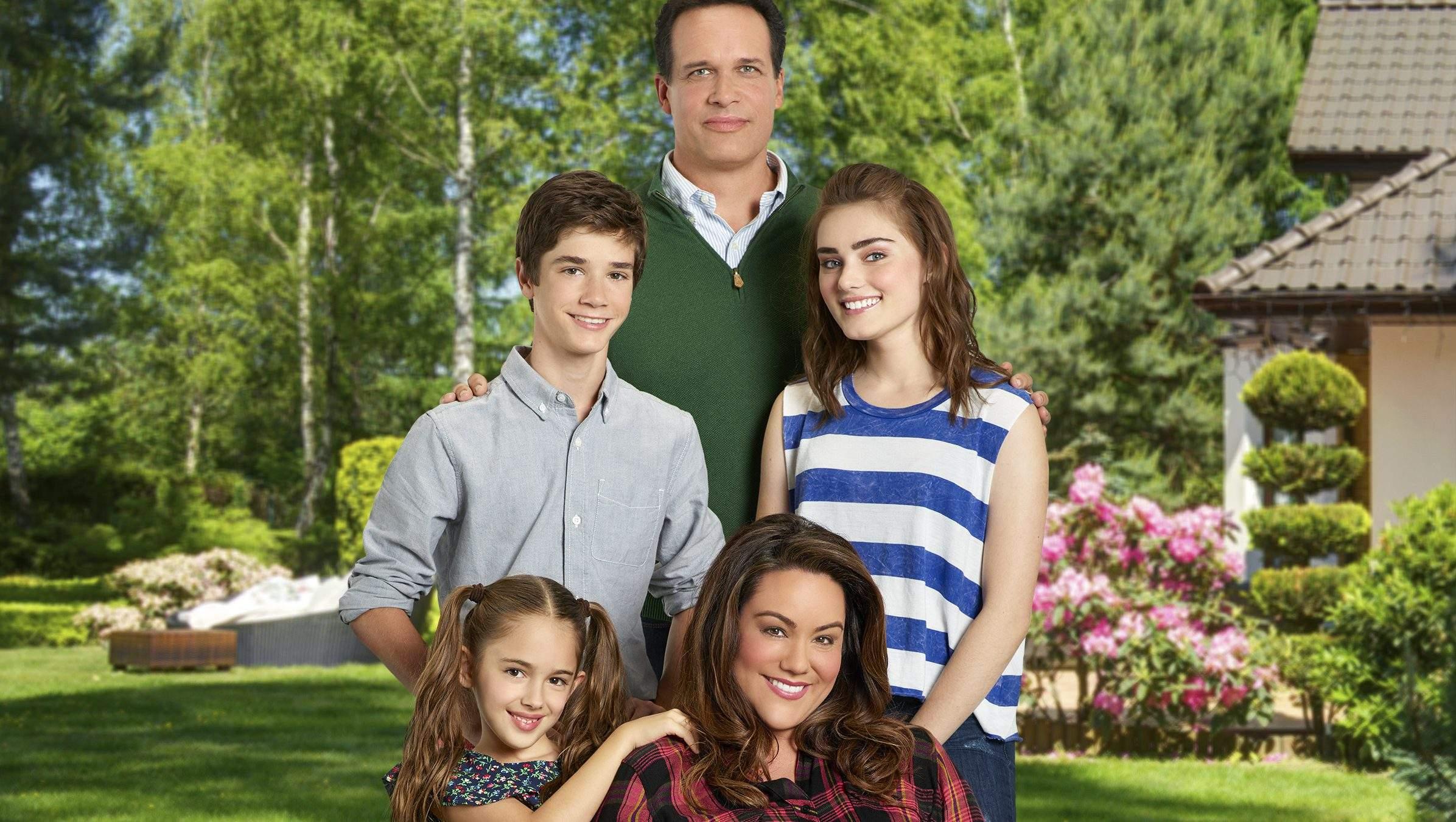 مسلسل American Housewife الموسم 2 الحلقة 1 مترجمة