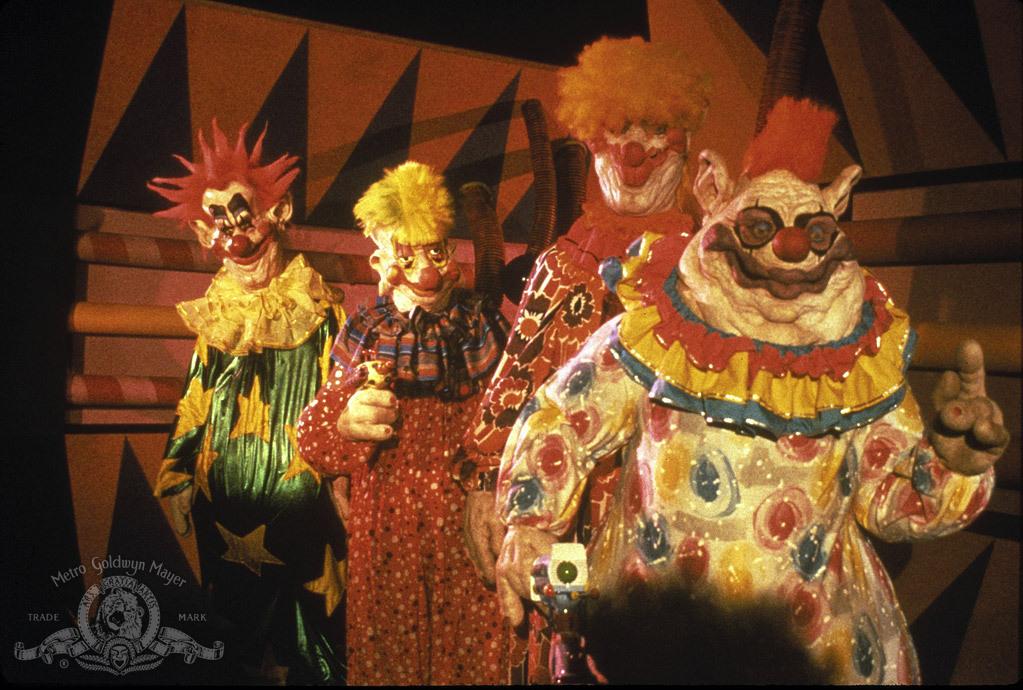 مشاهدة فيلم Killer Klowns from Outer Space 1988 مترجم