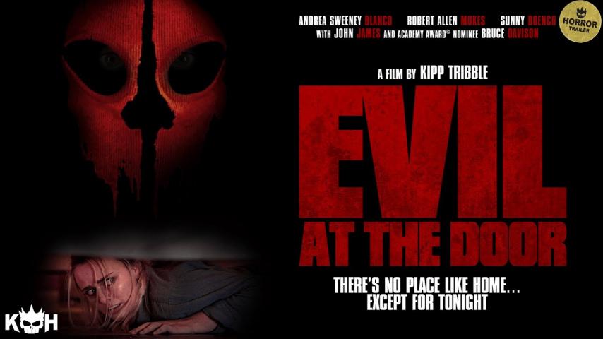 مشاهدة فيلم Evil at the Door 2022 مترجم