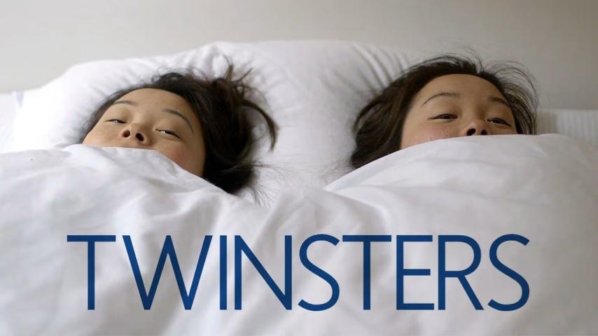 مشاهدة فيلم Twinsters 2015 مترجم