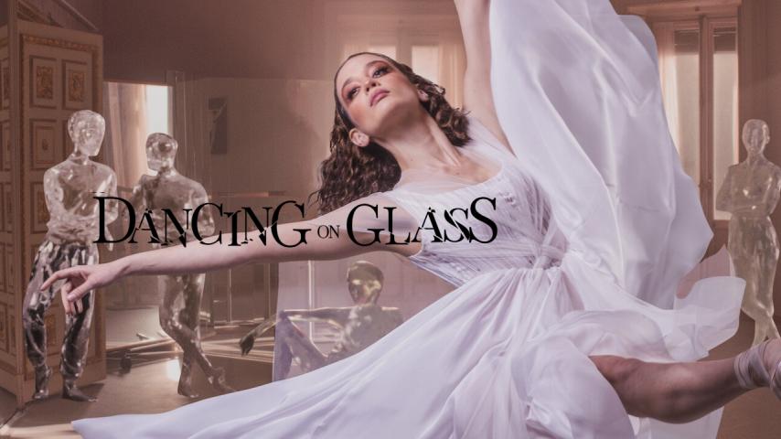 مشاهدة فيلم Dancing on Glass 2022 مترجم