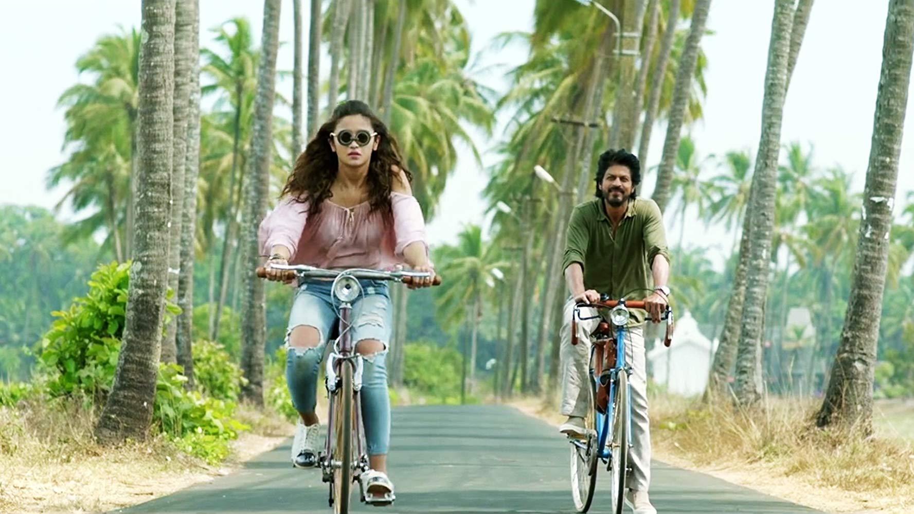 مشاهدة فيلم Dear Zindagi 2016 مترجم