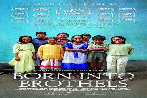 مشاهدة فيلم Born Into Brothels Calcutta’s Red Light Kids 2004 مترجم