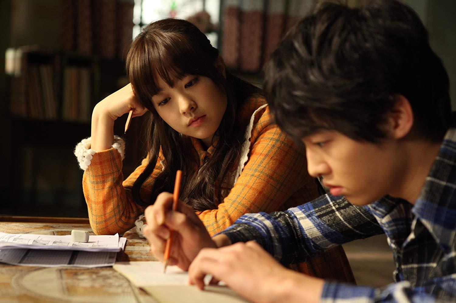 مشاهدة فيلم A Werewolf Boy 2012 مترجم