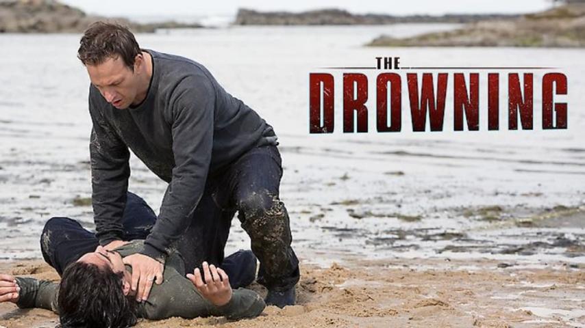 مشاهدة فيلم The Drowning 2016 مترجم